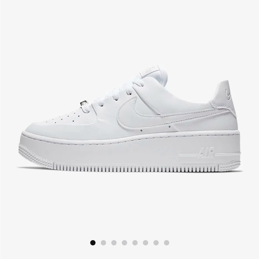 Nike Air Force 1 Sage Low